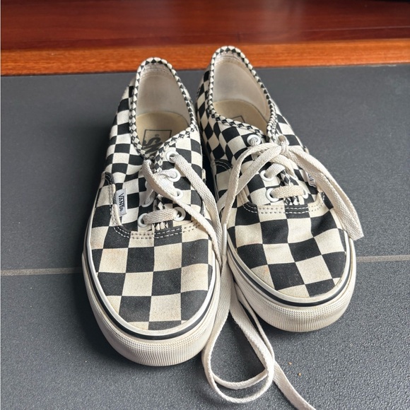 Vans Authentic Platform Checkerboard Sneakers | Women’s 6.5 - Picture 2 of 5
